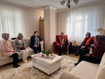  Kadın Kolları'ndan Rekor Ziyaret