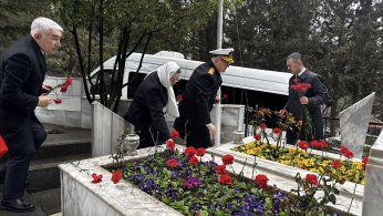 Şehitliklere Anlamlı Ziyaret