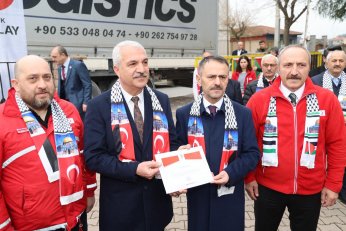 Dualarla Uğurlandı