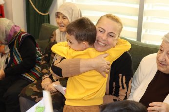 Yaşlılar haftasında anlamlı ziyaret