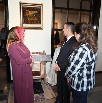 Yaşayan İnsan Hazineleri Sergisinin Açılışına Katıldı