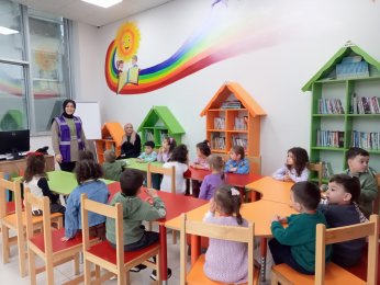 Kütüphane Haftası’nda öğrencileri ağırladı