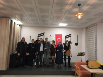 KÜLTÜR VE MÜZİK DOLU GECE BÜYÜK BEĞENİ TOPLADI