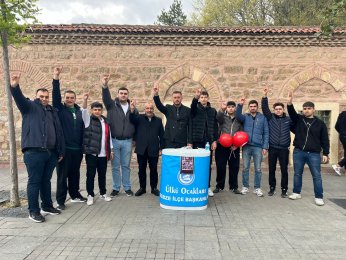 Ülkü Ocakları’ndan 23 Nisan Kutlaması