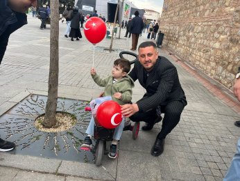 Ülkü Ocakları’ndan 23 Nisan Kutlaması
