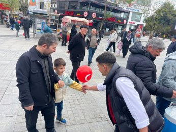 Ülkü Ocakları’ndan 23 Nisan Kutlaması