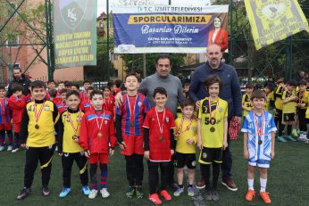 Futbol turnuvasıyla renklendi