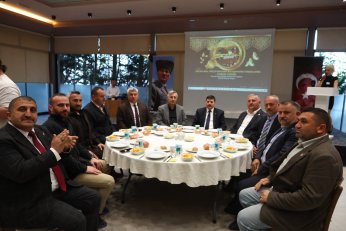 DEV GÖVDE GÖSTERİSİ