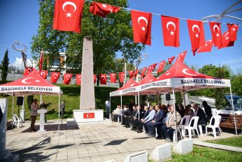 Dualarla Anıldı