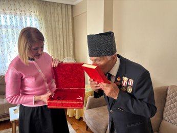 Gazi ziyaretlerine devam ediyor