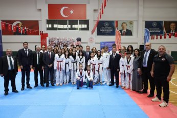 Spor ve Sanatla Kutlandı