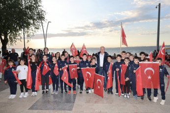 Gençlik Yürüyüşü ve Konserlerle Taçlandı