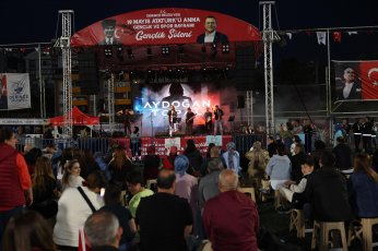 19 Mayıs Coşkusu Zirveye Çıktı