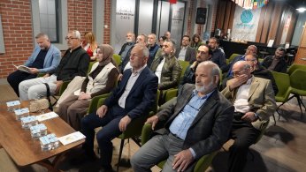 Kitaphane’de Konuşuldu