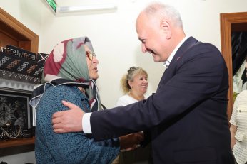 EL SANATLARI SERGİSİ AÇILDI