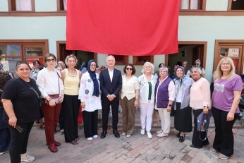 EL SANATLARI SERGİSİ AÇILDI