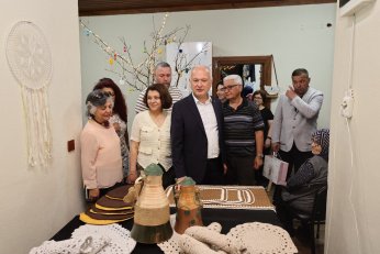 EL SANATLARI SERGİSİ AÇILDI