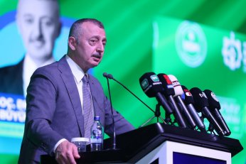 Başkan Büyükakın: “Marmara için herkes elini taşın altına koymalı”
