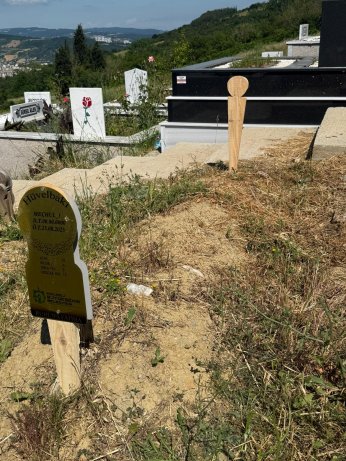 Kocaeli’de her cenaze insan onuruyla defnediliyor