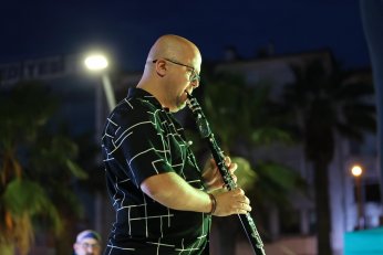 Konserlerle Devam Etti