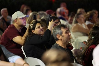 Konserlerle Devam Etti