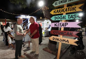 Konserlerle Devam Etti