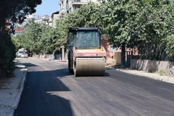 Devam Eden Asfalt Çalışmalarını Yerinde İnceledi