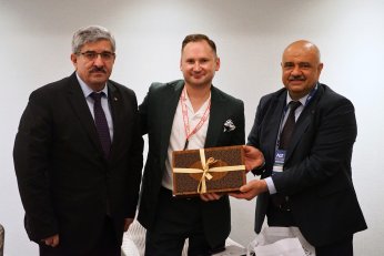 Sağlık Turizmi Potansiyelini Dünyaya Tanıttı