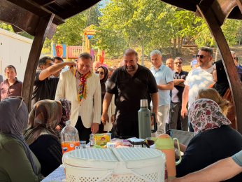Pazar mesaisi
