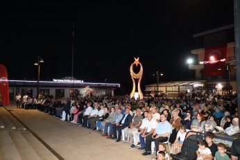 Rahmet ve Minnetle Andı