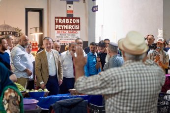 Binlerce Vatandaşa Aşure İkramı