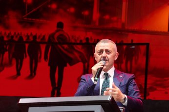 Büyükakın: Milli İrade Meydanı milletin hafızasında yaşayacak