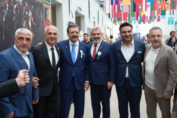 TOBB BAŞKANI HİSARCIKLIOĞLU İLE BİR ARAYA GELDİ