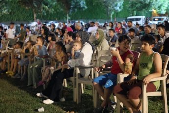 Yıldızlar Altında Sinema Keyfi