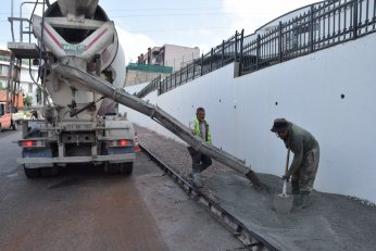 Tüysüzler’e beton kaldırım