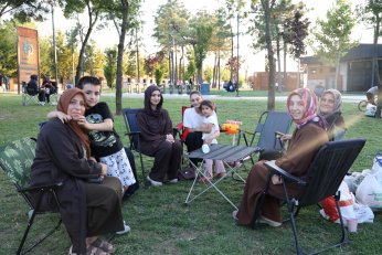 Bu parkın her köşesinde hayat var