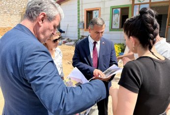 Devam eden çalışmaları yerinde inceledi