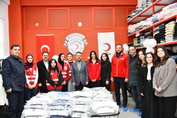 Butik Mağazasını Ziyaret Etti