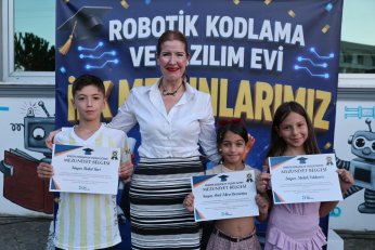 İlk mezunlarını verdi