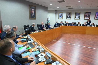 Kocaeli Üniversitesi’ne Tam Not