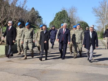 İzmit ve İVEK Heyetlerinden Valiliğe Nezaket Ziyareti