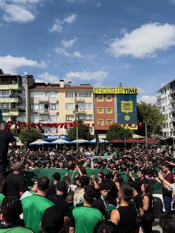 “Başımız Dik, Bu Takım Bizim Gururumuz!”