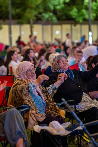 Anne Şehir’de türkülerle renklenen sıra gecesi