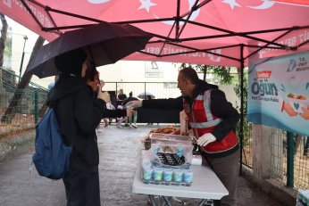 İzmit Belediyesi desteği sürüyor