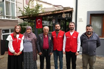Kıbrıs Gazilerine Anlamlı Ziyaret