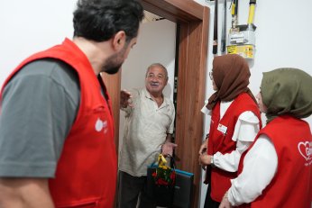 Kıbrıs Gazilerine Anlamlı Ziyaret