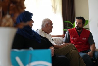 Kıbrıs Gazilerine Anlamlı Ziyaret