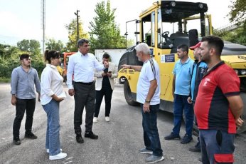 Asfalt Çalışmalarını Yerinde İnceledi