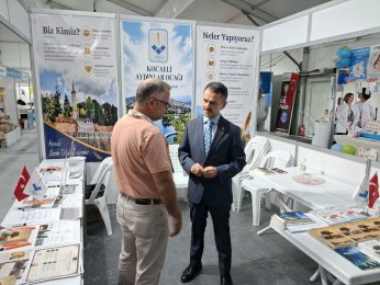 Siyaset, Bürokrasi ve Kültür Dünyası Buluştu
