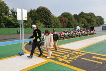 Trafik Kurallarını Uygulamalı Öğreniyor